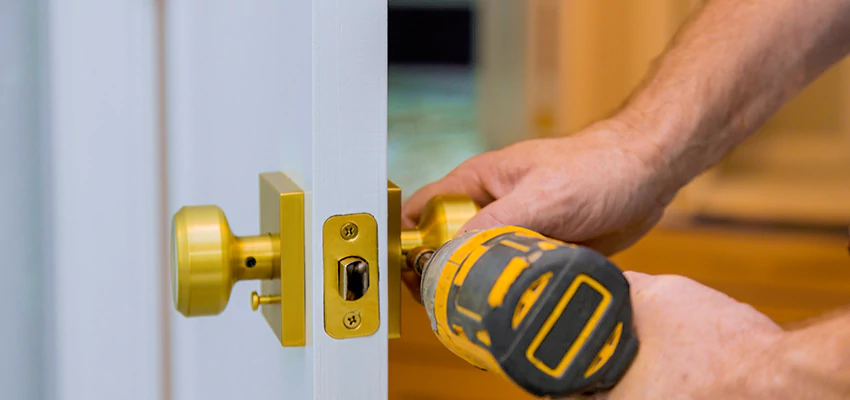 Local Locksmith For Key Fob Replacement in Apple Valley, California